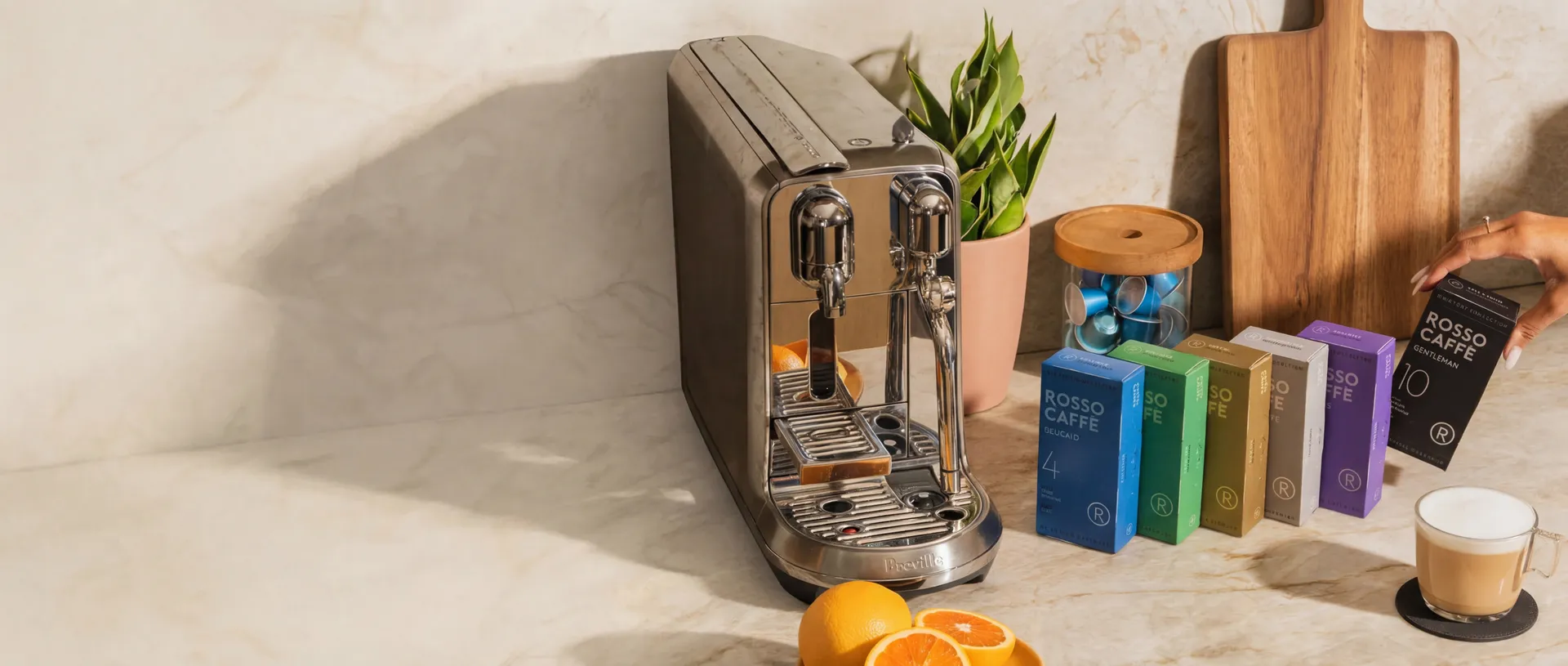 Rosso Caffe コーヒーカプセルとネスプレッソマシン